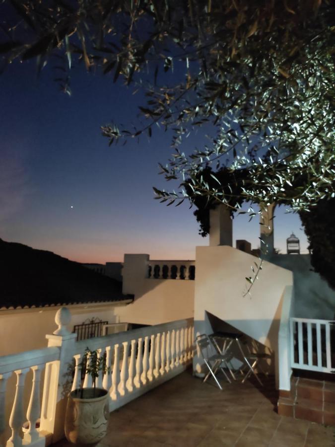 佩里那 One Life Malaga Retreat酒店 外观 照片